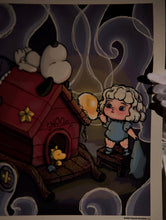 Load image into Gallery viewer, MACKCHA, Peanuts - A LIGHT IN THE DARK ( Glow in Dark, Snoopy, Peanuts)