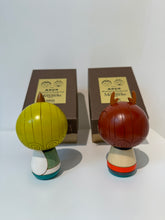 Load image into Gallery viewer, Takashi Murakami - Wind & Thunder God Kokeshi dolls (Mononoke Kyoto ) (Complete set of 2)