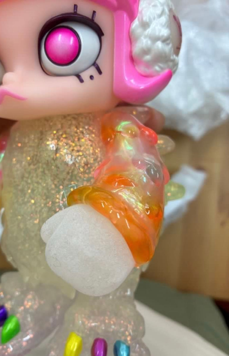 Kenny Wong - Mega Ice Erosion Molly Prisma 400% (Pink, White