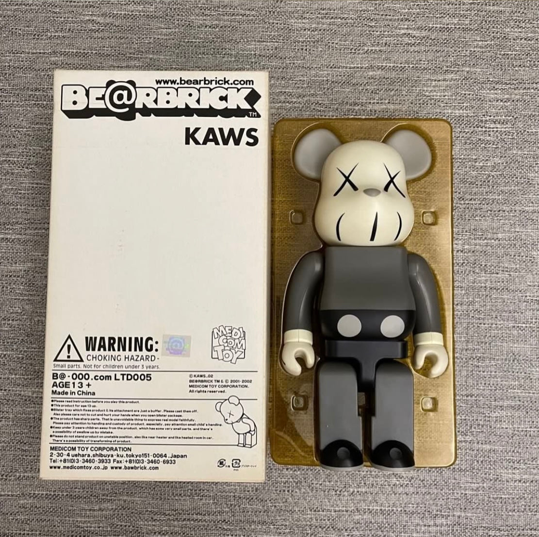 KAWS - Grey Be@rbrick 400% (Medicom, Bearbrick) – Toyol Toys