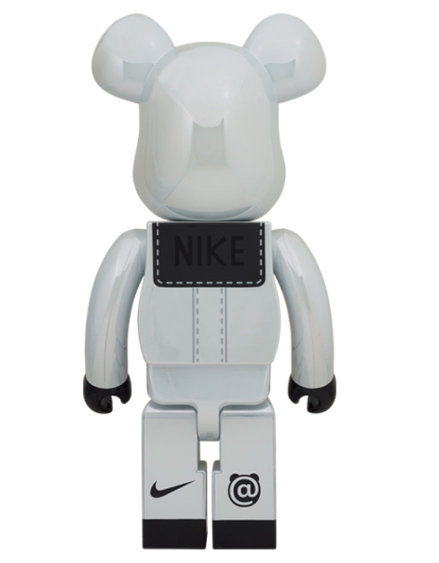 BE@RBRICK NIKE SB 2020 WHITE 1000％ BE@RBRICK - Nike SB 2020 White 1000% ( Bearbrick, Medicom Toy