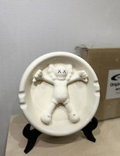 Load image into Gallery viewer, KAWS - OriginalFake Ashtray (White)