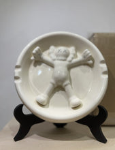 Load image into Gallery viewer, KAWS - OriginalFake Ashtray (White)
