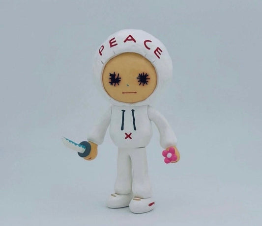 Kila Cheung - Siu Ming Little Peace (White, Knife)