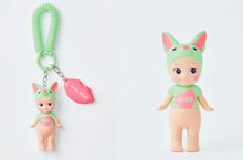 Load image into Gallery viewer, Sonny Angel - Kiss Kiss (Mini Figure Charm, 1 Blind Box)
