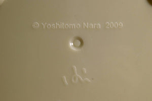 奈良 美智 Yoshitomo Nara -  Gummi Girl Luminous - Chan (White, Glow in Dark)