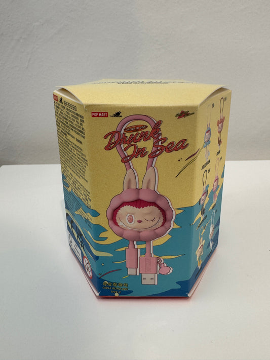 Kasing lung - The Monsters Labubu Drunk in sea Series Phone Cable (TYPE C, POP MART, 1 blind box)