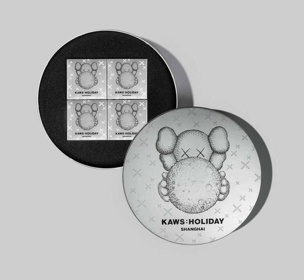 KAWS  - HOLIDAY SHANGHAI - Mooncake Set