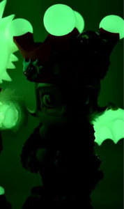 Kenny Wong - Erosion Molly 400% (Red, Christmas, Glow in Dark, Instinctoy)