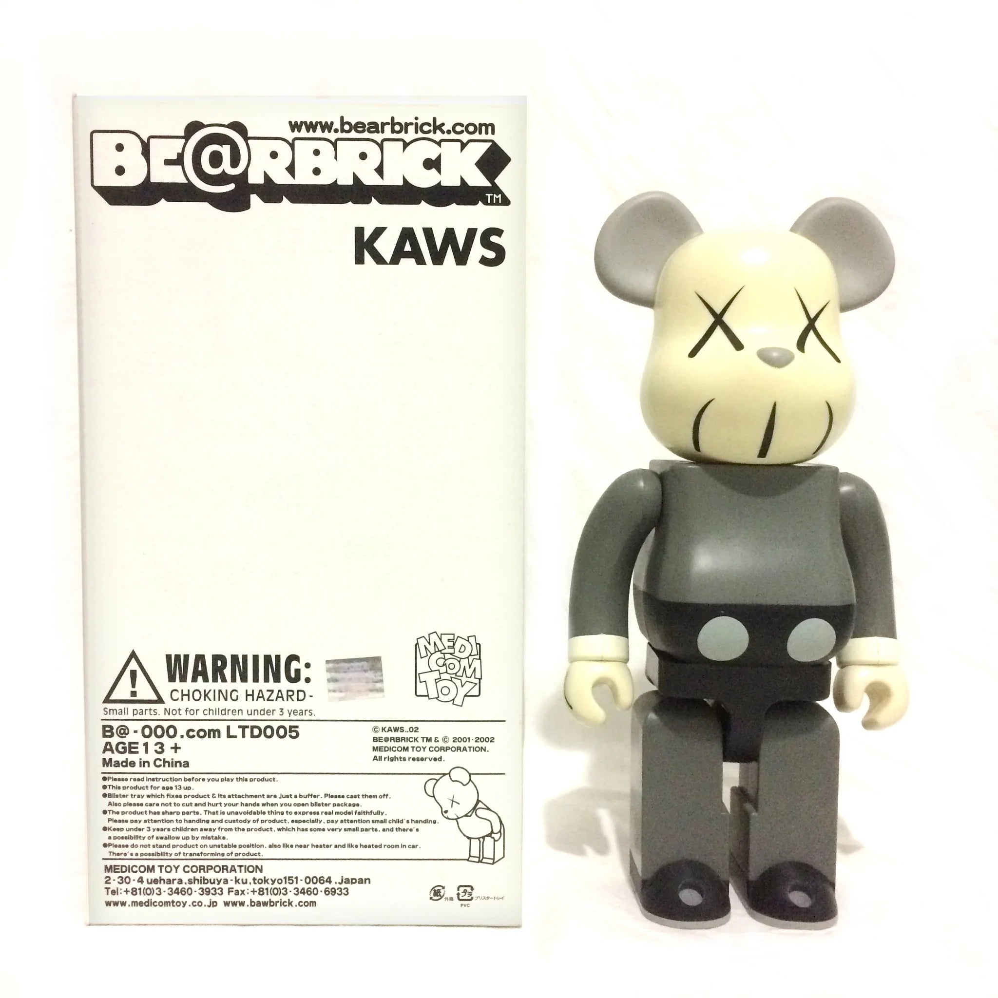 KAWS - Grey Be@rbrick 400% (Medicom, Bearbrick) – Toyol Toys KAWS - Grey Be@rbrick 400% (Medicom, Bearbrick) – Toyol Toys