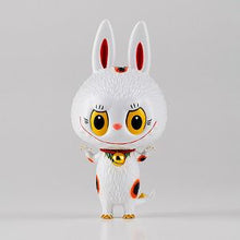 Load image into Gallery viewer, Kasing Lung - Zimomo Maneki Neko (Fortune Cat, White, labubu)
