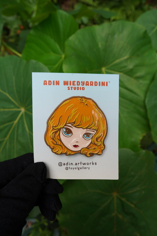 Adin Wiedyardini - Seruni (Doll,Pin)