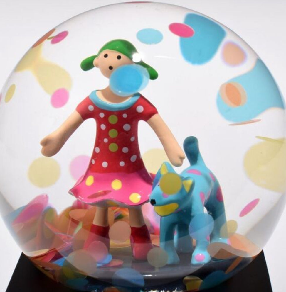 Yayoi Kusama - Hi, Konnichiwa! (Snow Globe )