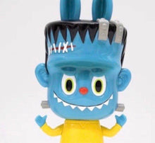 Load image into Gallery viewer, Kasing Lung - Labubu, lil Franky (Labubu, HEADLOCKSTUDIO)
