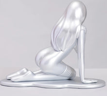 Load image into Gallery viewer, Takeru amano - Venus with Socks Silver
