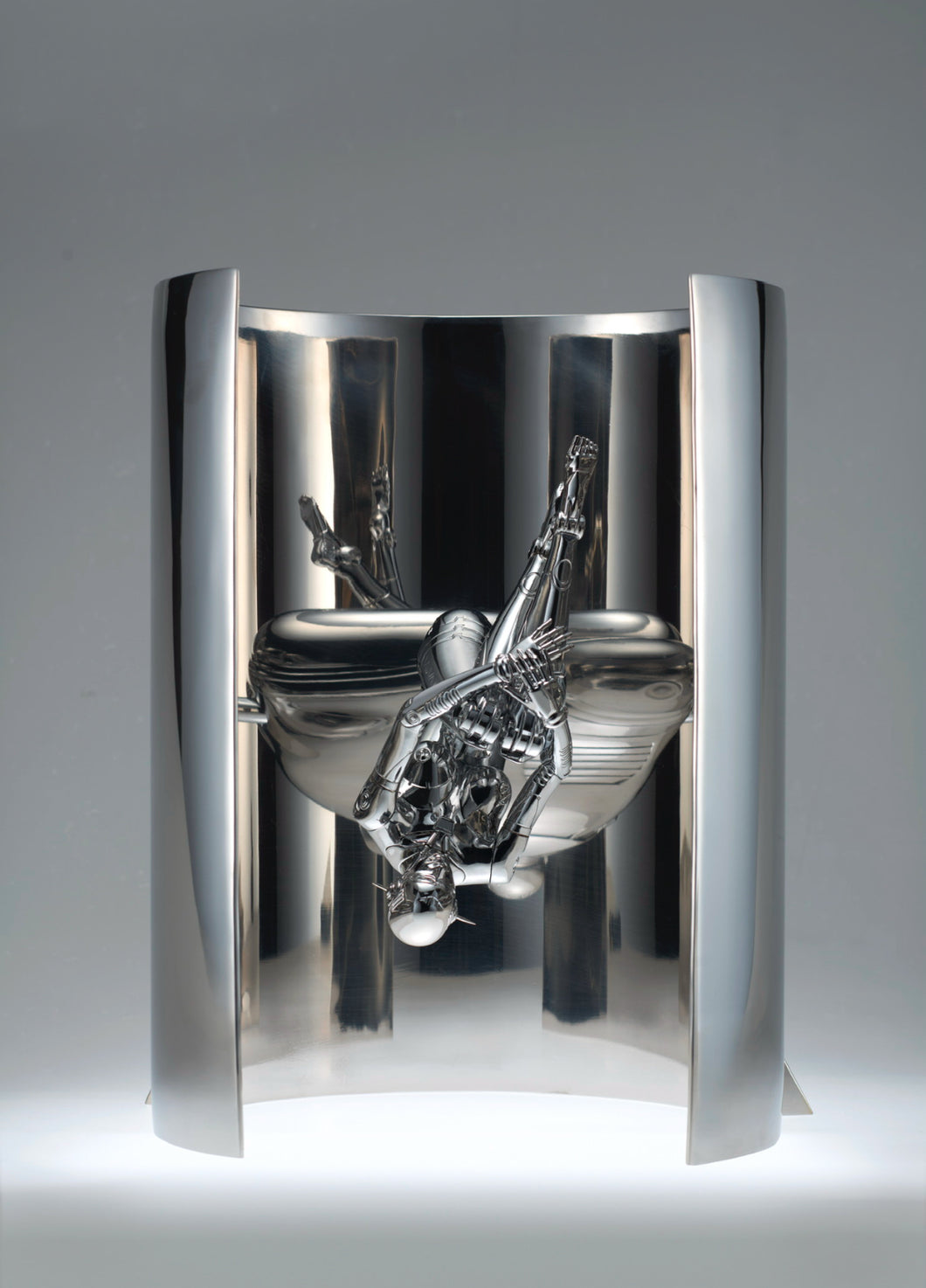 Hajime Sorayama - Robot_Space traveler 1/6 scale