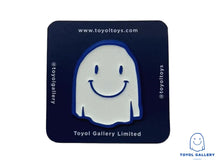 Load and play video in Gallery viewer, Toyol Gallery- Ghost Pin (White, Glow In Dark)
