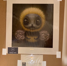 Load image into Gallery viewer, Mark Ryden - Bee

