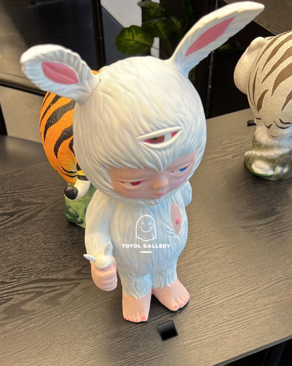 Alex Rabbit Face Alex Face - Baby Rabbit (Eskimo) Sculpture – Toyol Toys